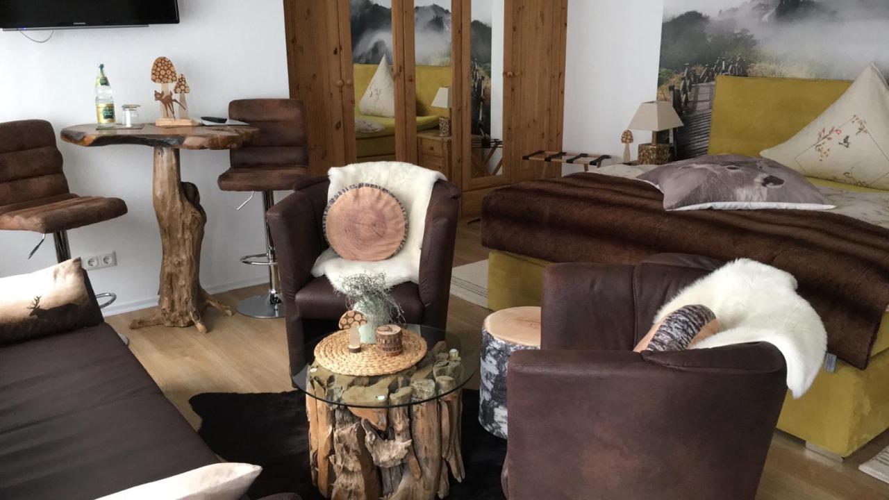Gaestehaus Koehler Waldsolms Buitenkant foto